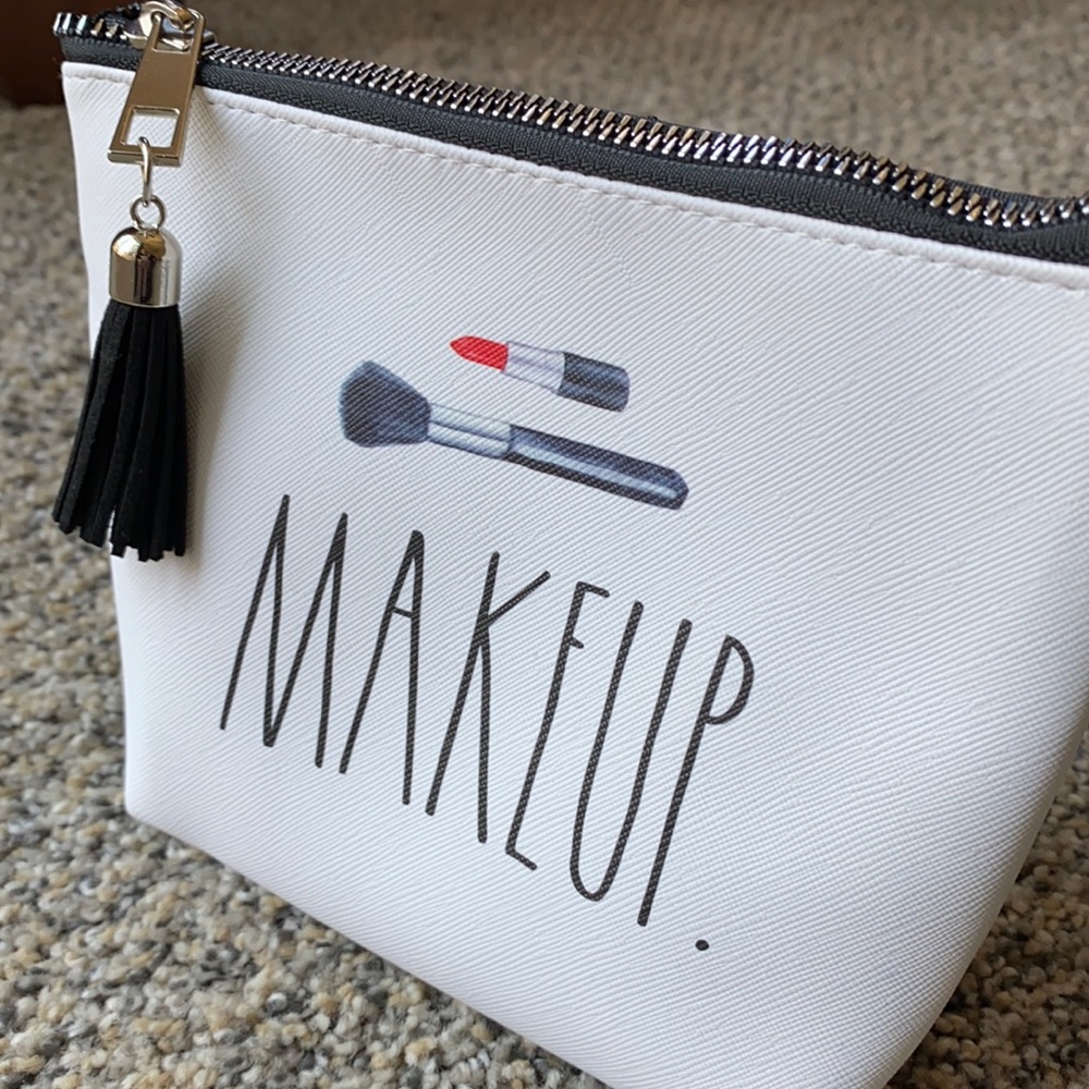 Rae Dunn Makeup Pouch